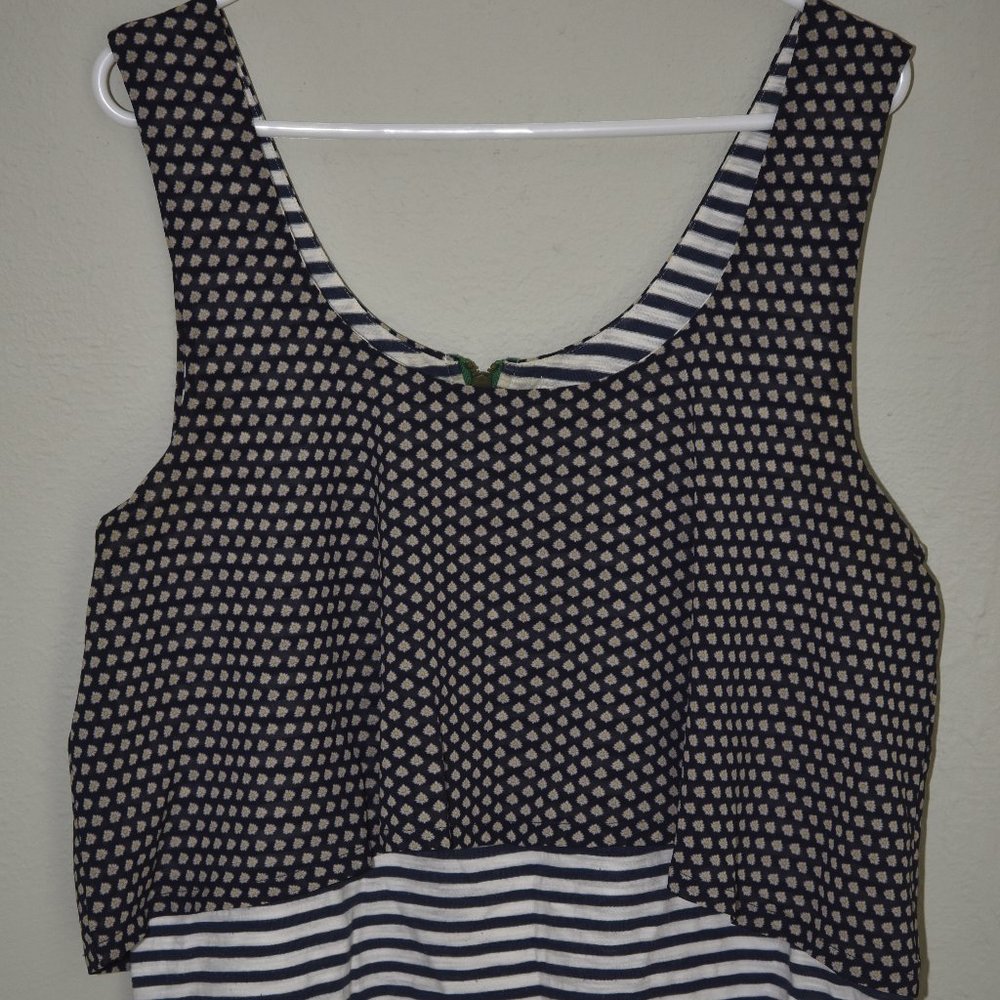Flowy printed tank top